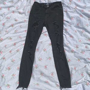 HOLLISTER high-rise super skinny ripped black jeans